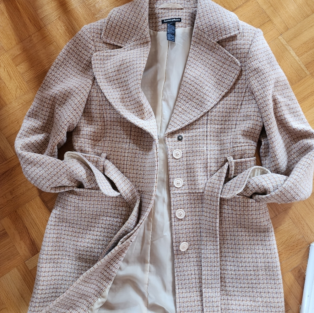 Belted coat with plaid' pattern